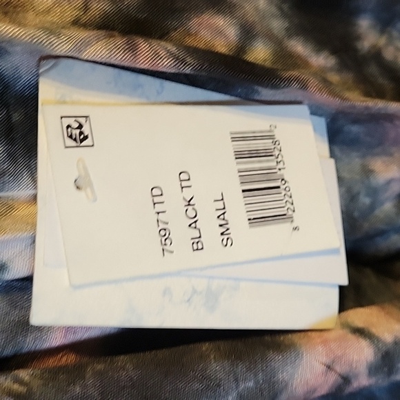 NWT Raviya tie dye maxi cover up - Picture 7 of 10
